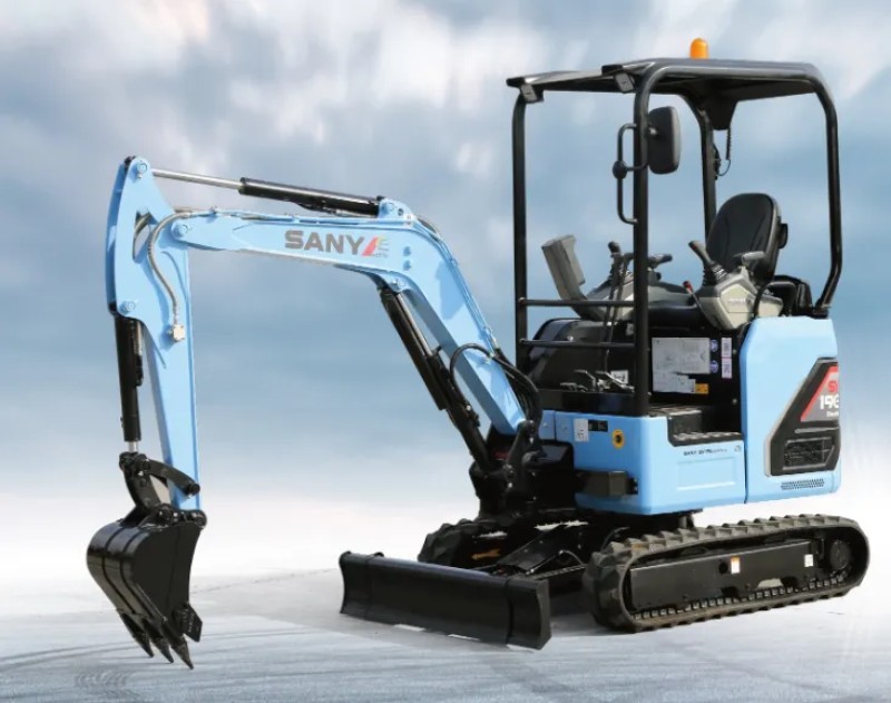 Sany SY35E micro electric excavator: The whole machine weighs 4300kg, the bucket volume is 0.12m³, and the body is small and has large energy