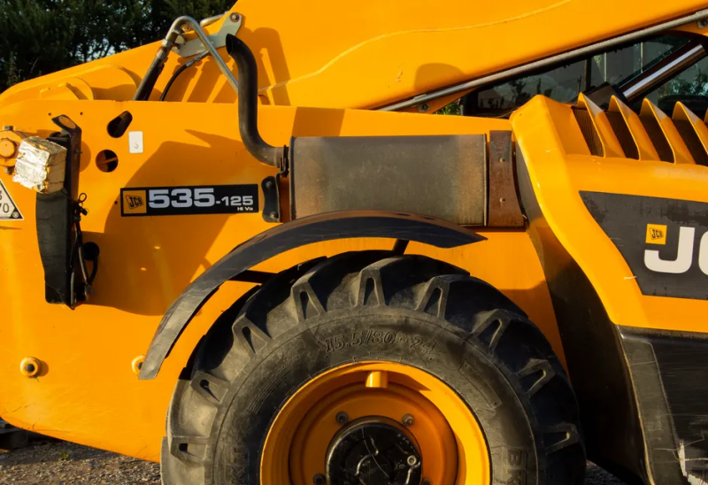 Guidelines for Cross-Border Procurement of Machinery and Equipment to Avoid Pit: These contract terms for crane loaders must be clearly understood (2026 edition)